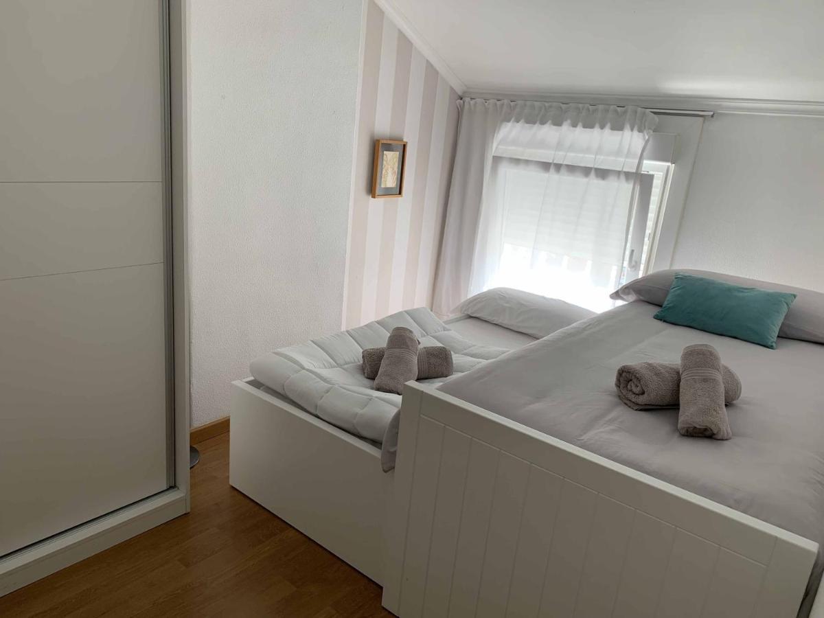 Atico En Vigo Calle Principe Recien Reformado Apartment ภายนอก รูปภาพ